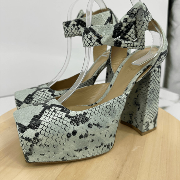 Bottega Veneta Snake Embossed Leather Platform Heels Tower Square Toe Pumps Sz40 - Picture 2 of 15
